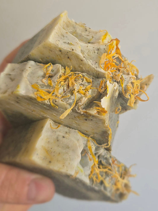 Nettle & Patchouli Natural Soap – Handmade with Rose Geranium | Herbal, Vegan & Aromatherapy Skincare